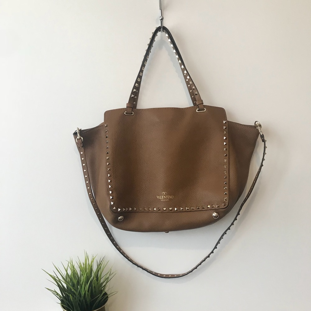 Valentino Garavani Rockstud Leather Satchel cognac